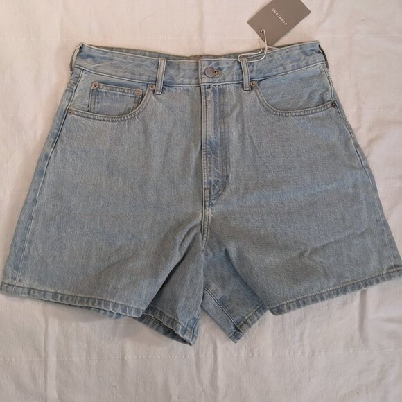 Everlane - The A-Line Denim Short - Size: 28 - Light Indigo - Picture 1 of 3